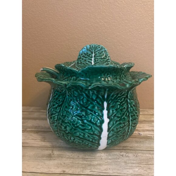 Vintage Green Cabbage Leaf Soup Tureen Set with Ladle - No Maker’s Mark - Picture 11 of 13